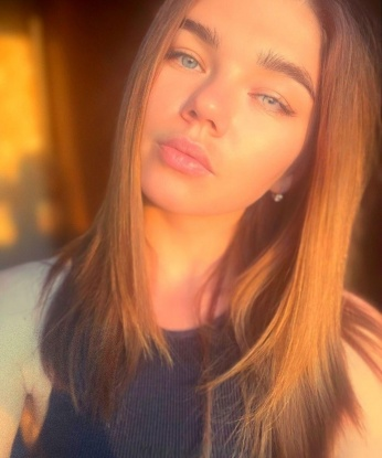 Дарина, 27